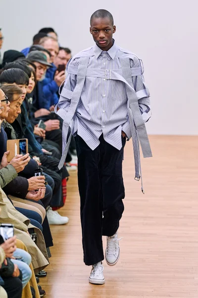 Look 33